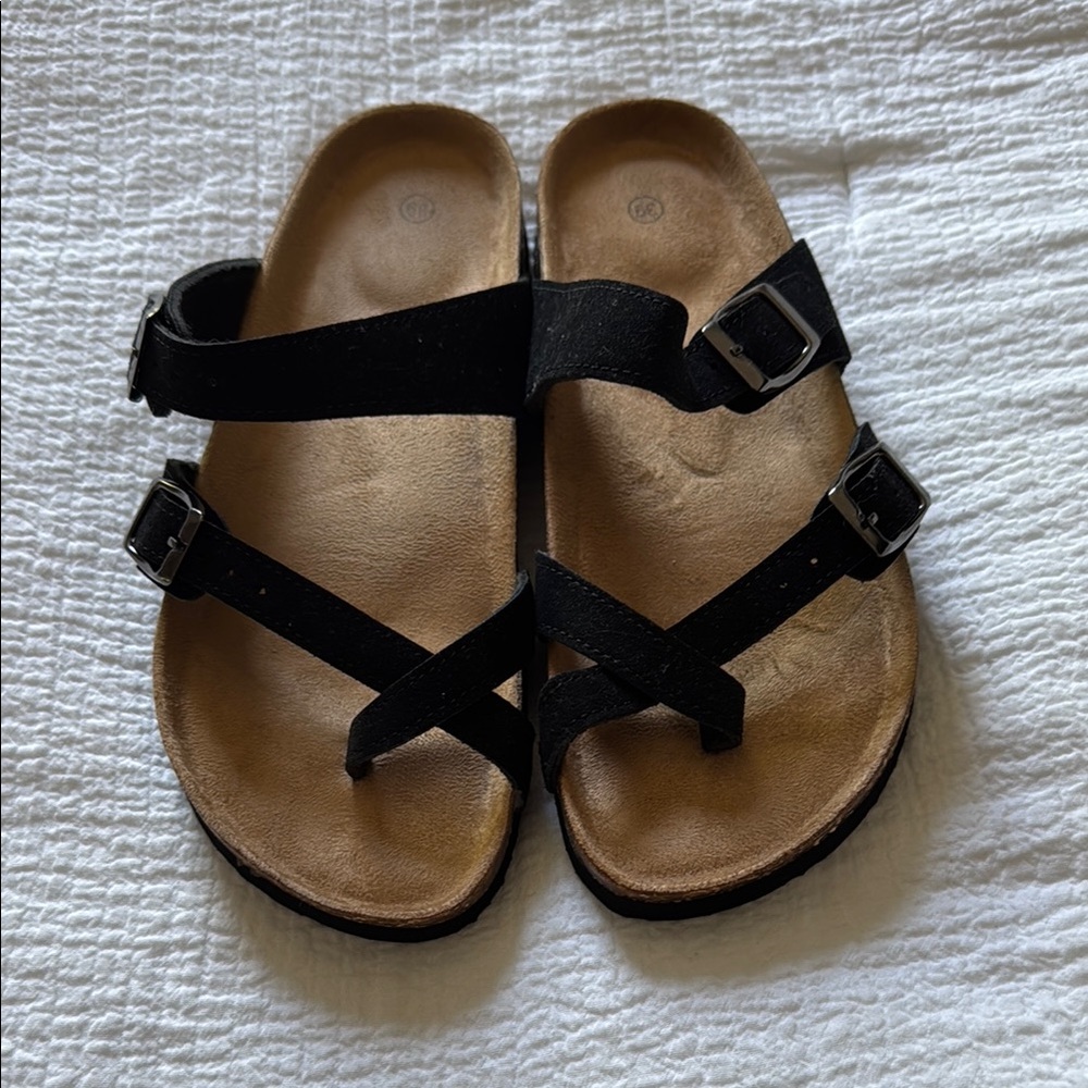 NWOT Black Strappy Flat Sandals with Buckles and Faux Leather Footbed